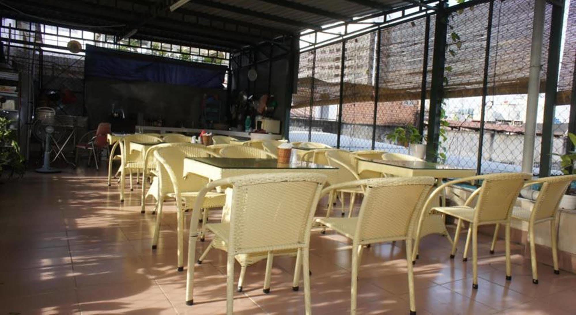 Elegant Inn Hô Chi Minh-Ville Extérieur photo
